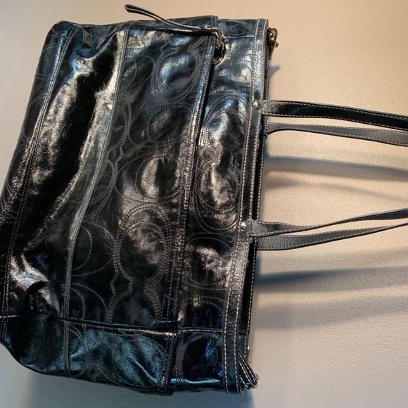 Black leather Coach diaper bag - Picture 9 of 9